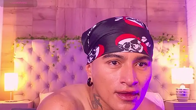LiamDeepsのライブXXXチャット