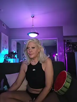 Chat XXX en directo de Lexi_Shocker