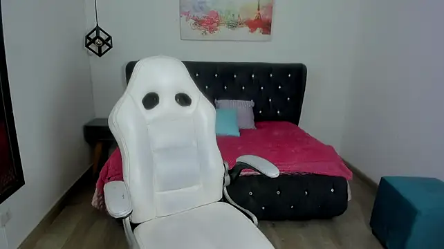Chat XXX en directo de Issaa_Tyler