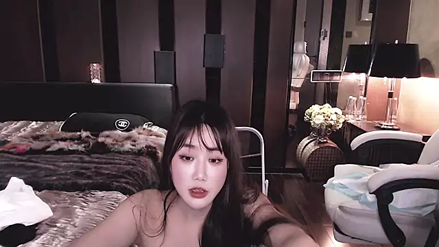 Aurora__77 现场XXX聊天