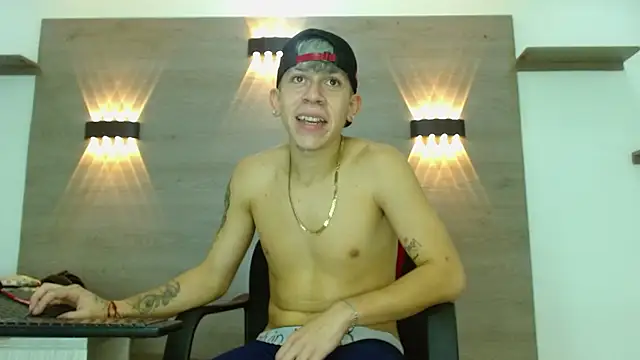 Gaeliitto Live XXX Chat