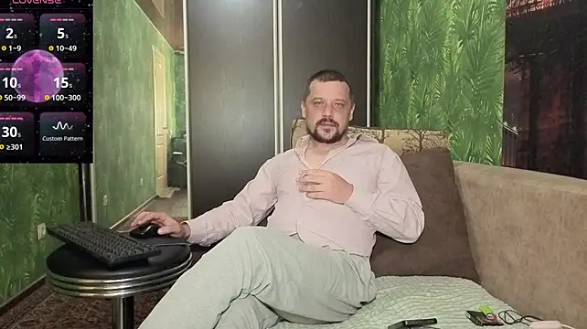 Онлайн чат XXX DanielOhCool