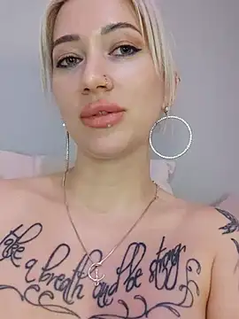 Gina-Lumara Live XXX-Chat