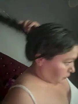 lovelipsbig1's Live XXX Chat