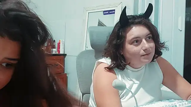 Vamp0 Obrolan Langsung XXX