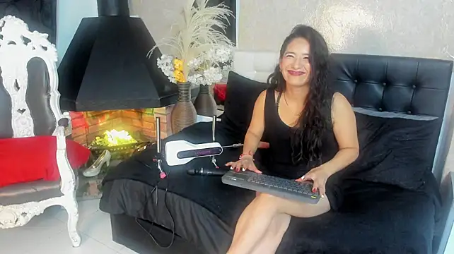 Chatroom XXX en direct de Vicky_Angeel