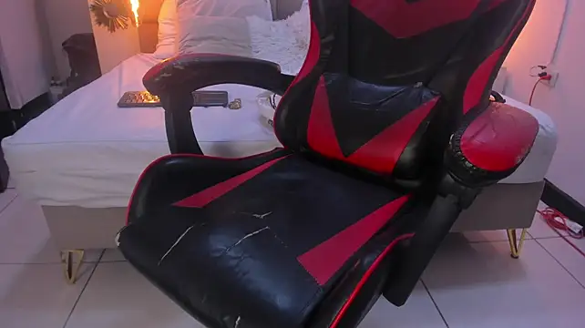 LeoDrake_ Chat XXX live