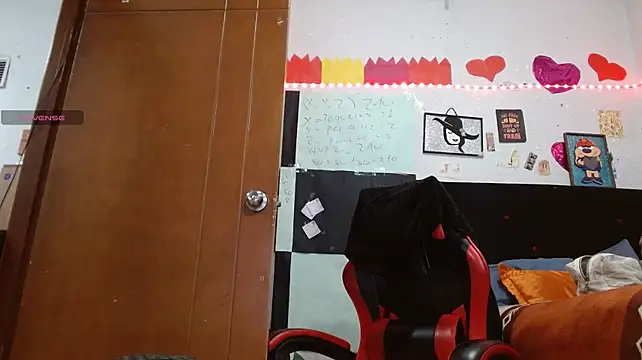 Živý XXX chat Saray_extrovert_