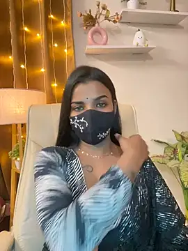 its_ur_flora's Live XXX Chat