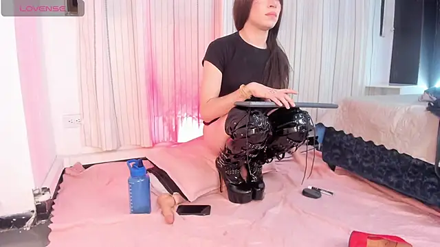 DemonFoxxのウェブカメラショー