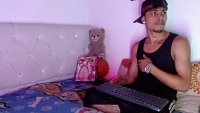 Angel_foxc13 Adlı Modelin Canlı XXX Sohbeti