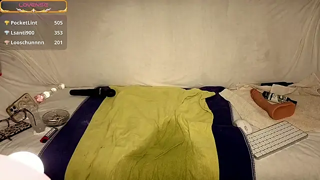 Glowithme13's Live XXX Chat