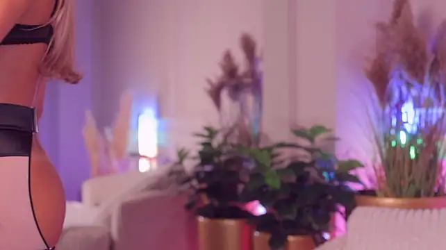 Rachel_Quinn_'s Live XXX Chat