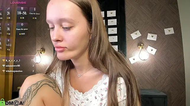 UliKopp Adlı Modelin Canlı XXX Sohbeti