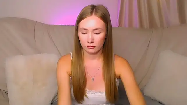 Chat XXX ao vivo de EllyColins