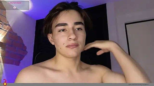 Chat XXX ao vivo de Connorr_01
