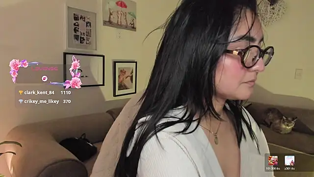 zakura_ania XXX чат на живо