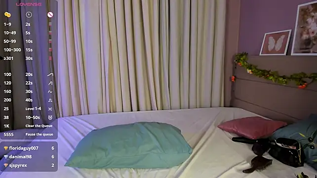 Rina_Panicn Live XXX chat
