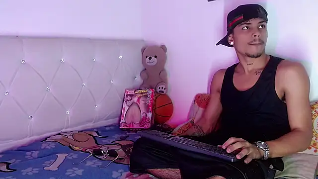 צ'אט XXX בשידור חי של Angel_foxc13