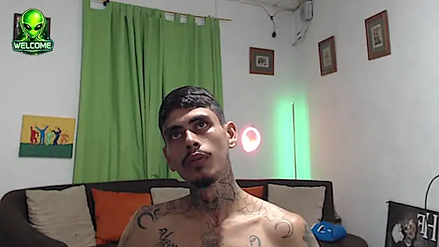 alpha_zom Obrolan Langsung XXX