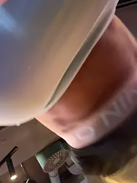 F3ckd0lllucy Webcam-Show