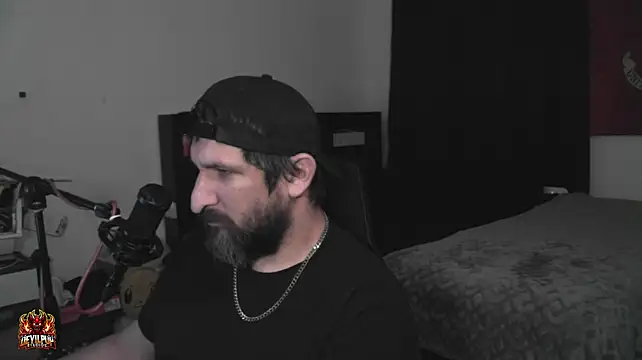 DevilPup75_n Webbikameraesitys
