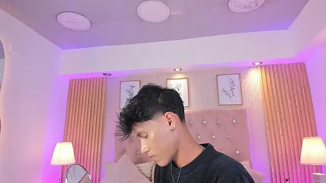 Jonas_Rivers 在線直播表演