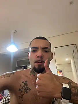 צ'אט XXX בשידור חי של Rik_Olix