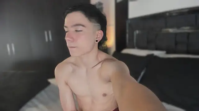 alanblack1 라이브 XXX 채팅