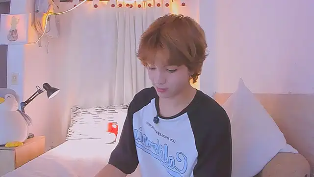 Sweet_Allan 即時 XXX 聊天