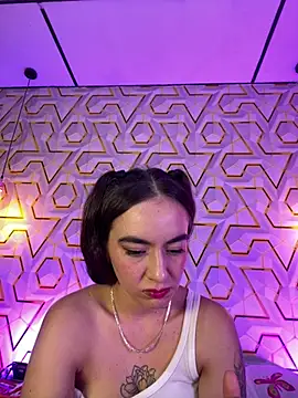 MelanyyJhonson15 live XXX chat