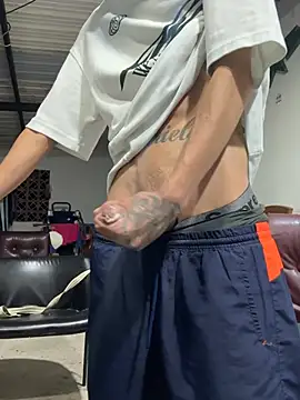 XXX chat uživo modela 27powercm