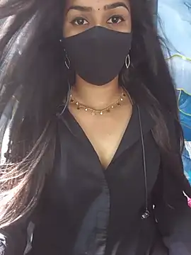 Tamil_Charu_ Adlı Modelin Canlı XXX Sohbeti