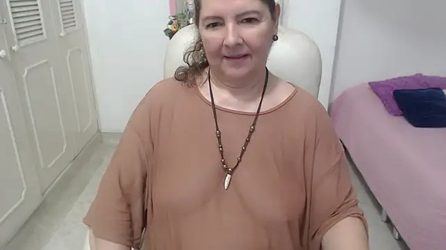 leonela_69 – Live XXX-chat