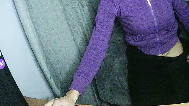 flayeyenaのライブXXXチャット