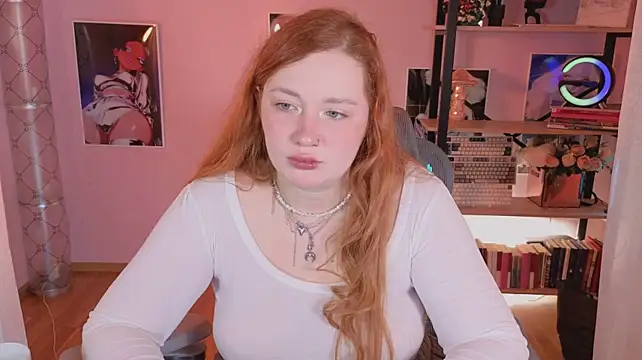 carolina_elf Adlı Modelin Canlı XXX Sohbeti