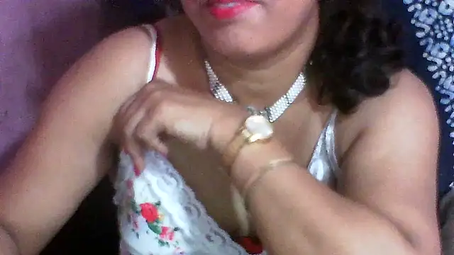 Chat +18 de koyel90 ao vivo