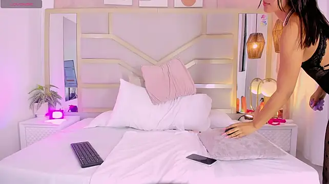 EmilyCruz-'s Live XXX Chat