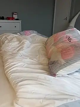 Blondnboujee53 Live XXX-Chat