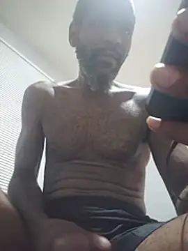 Boozle666 现场XXX聊天