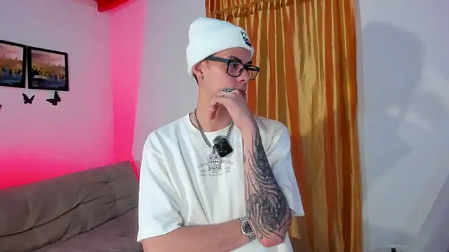 Vlad__night Live XXX Chat