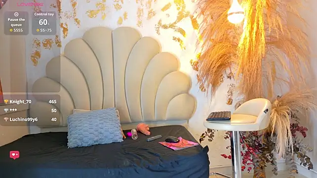 venusdemonaco Live XXX-Chat