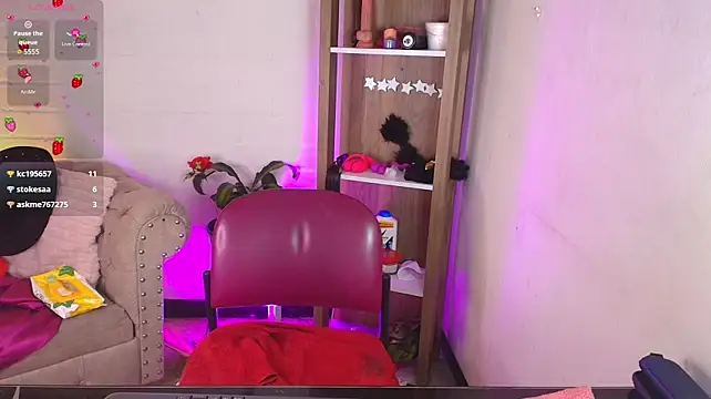 Živý XXX chat EllenaBoobs_