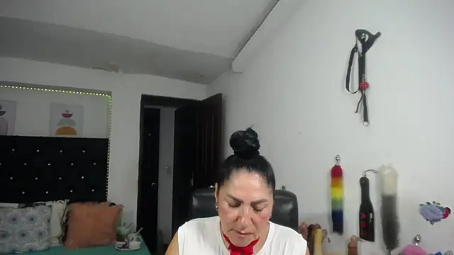 mature_bigboobs10's Live XXX Chat