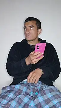 Chat XXX ao vivo de Thick_Cock