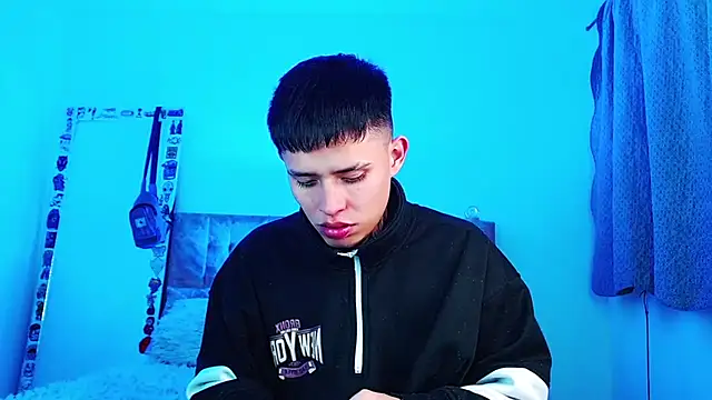 دردشة _justinmoon2 الجنسية المباشرة