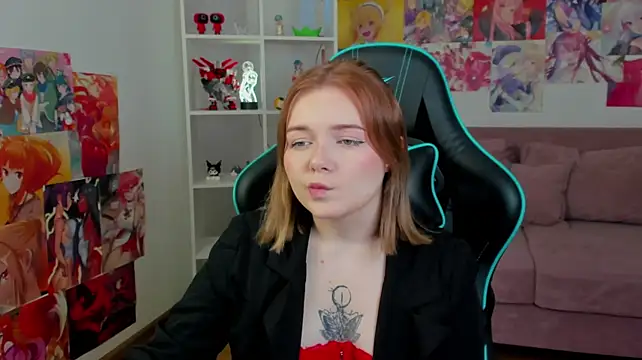 ElinaVale's Live XXX Chat
