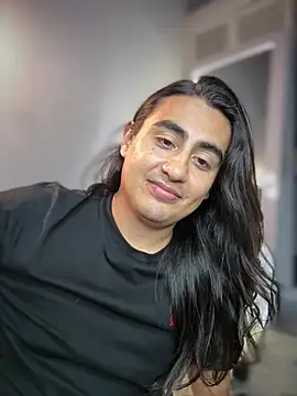 Czat XXX na żywo – _Dylan_7