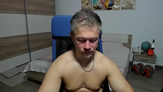 Czat XXX na żywo – RobbyShawz