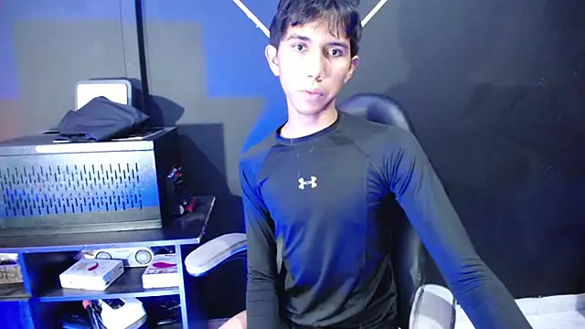 KevCokkn Live XXX chat